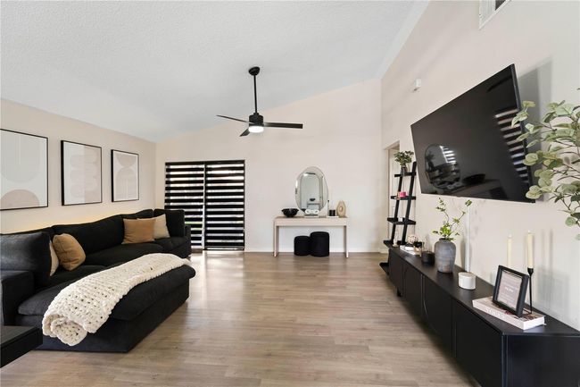 9785 Piney Point Cir, House other with 3 bedrooms, 2 bathrooms and null parking in Orlando FL | Image 10