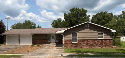 1303 E 4th St, West Frankfort, IL, 62896-1510 | Card Image