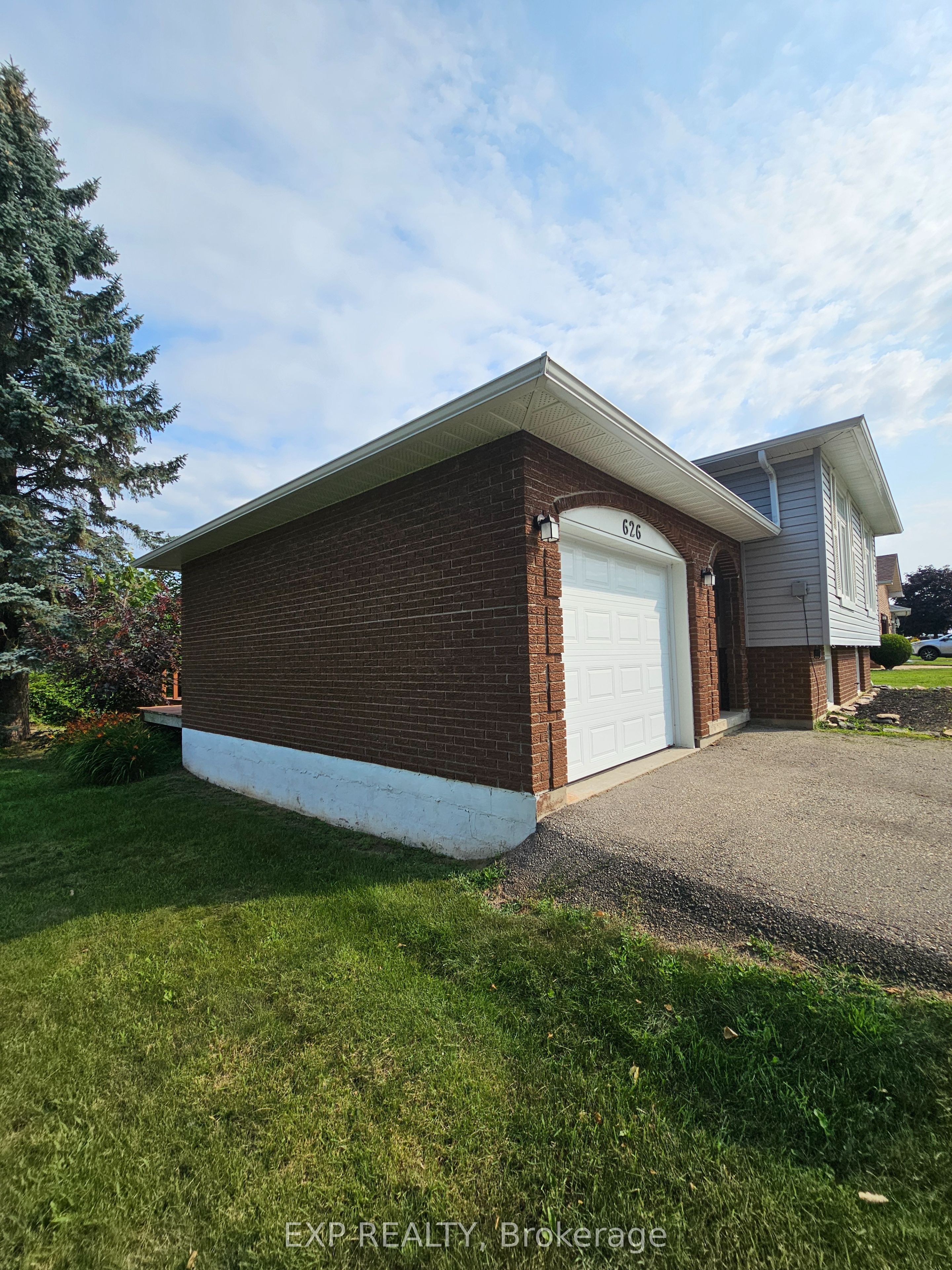 Residential in Brockville 2