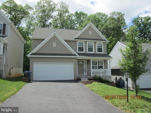 180 Sunbury Way, RED LION, PA, 17356-7107 | Card Image