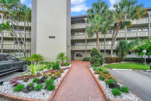 n2-3005 Portofino Isle, Coconut Creek, FL, 33066-1218 | Card Image