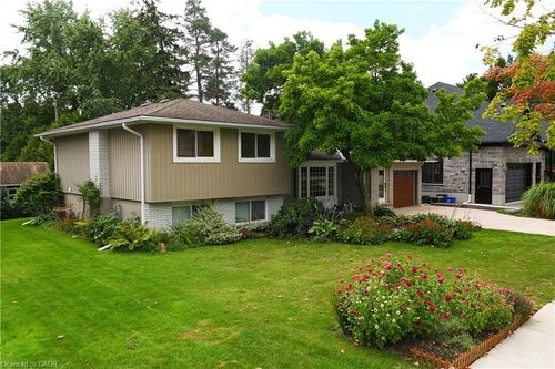 53 William St, Elmira, ON, N3B1P5 | Card Image