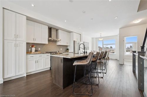 71-60 Arkell Rd, Guelph, ON, N1L0N8 | Card Image