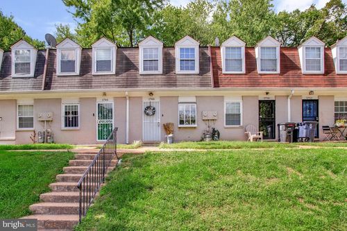 o-377-1748 Dutch Village Dr, LANDOVER, MD, 20785-4166 | Card Image