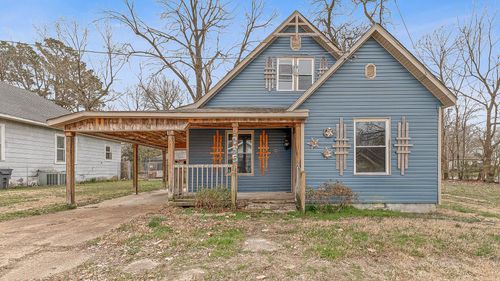 735 W Oak Ave, Jonesboro, AR, 72401-3906 | Card Image