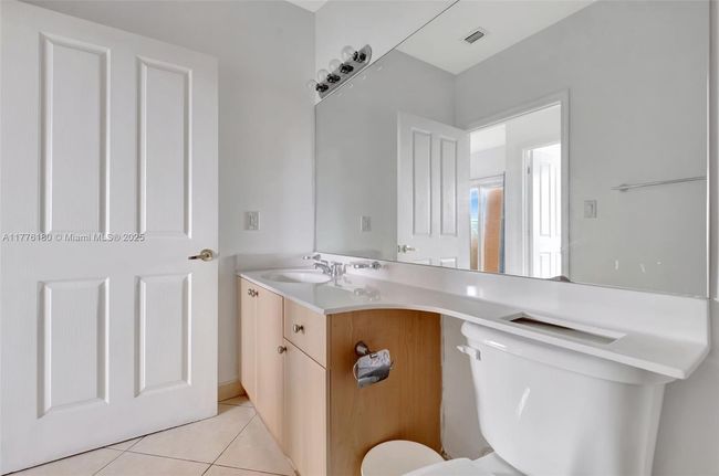 APT-305 - 2280 Sw 32 Nd Ave, Condo with 2 bedrooms, 2 bathrooms and null parking in Miami FL | Image 21