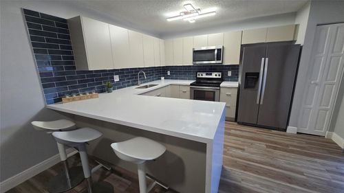 a-8900 Sw 20th Pl, Davie, FL, 33324-6878 | Card Image