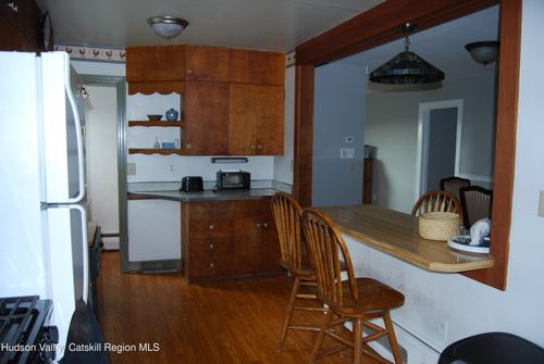 7 Harmon Heights Rd, Chatham, NY, 12037-1107 | Card Image