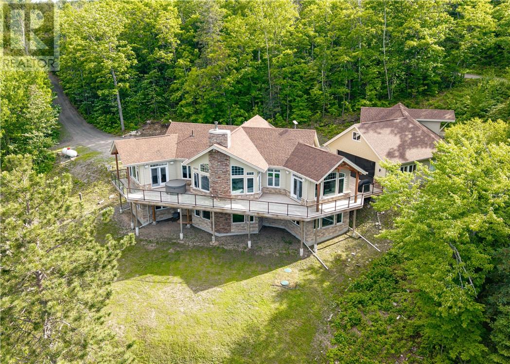 Residential in Skead 5