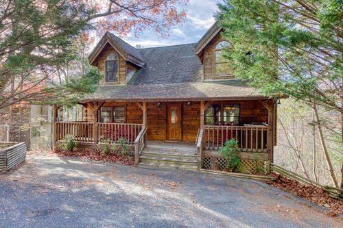 934 Vixen Run, Gatlinburg, TN, 37738 | Card Image