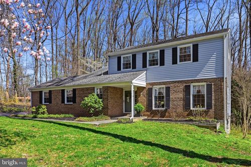 100 Hidden Hills Rd, MEDIA, PA, 19063-5406 | Card Image