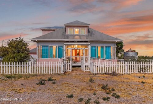 1401 Higuera Ave, Tularosa, NM, 88352-2615 | Card Image