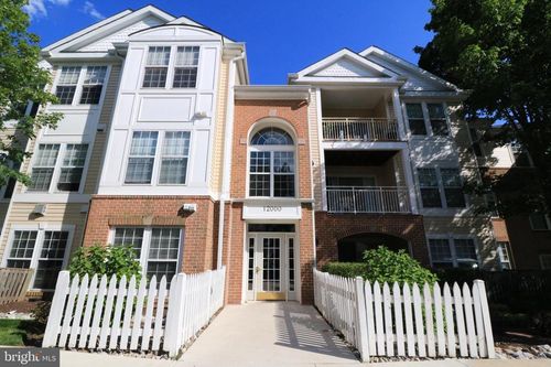 a-102-12000 Amber Ridge Cir, GERMANTOWN, MD, 20876-3911 | Card Image