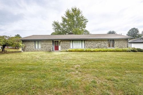 3070 Columbus Rd, Centerburg, OH, 43011-9472 | Card Image