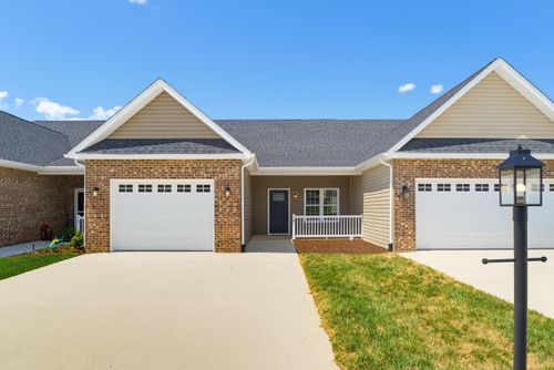 74 Fossil Dr, STUARTS DRAFT, VA, 24477 | Card Image
