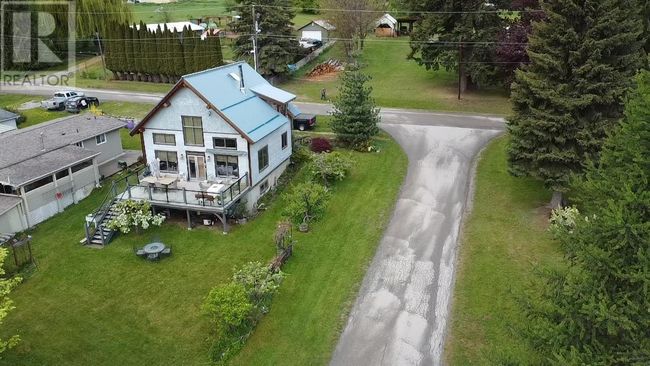 130 8 Th St, House other with 2 bedrooms, 3 bathrooms and null parking in Kaslo BC | Image 5