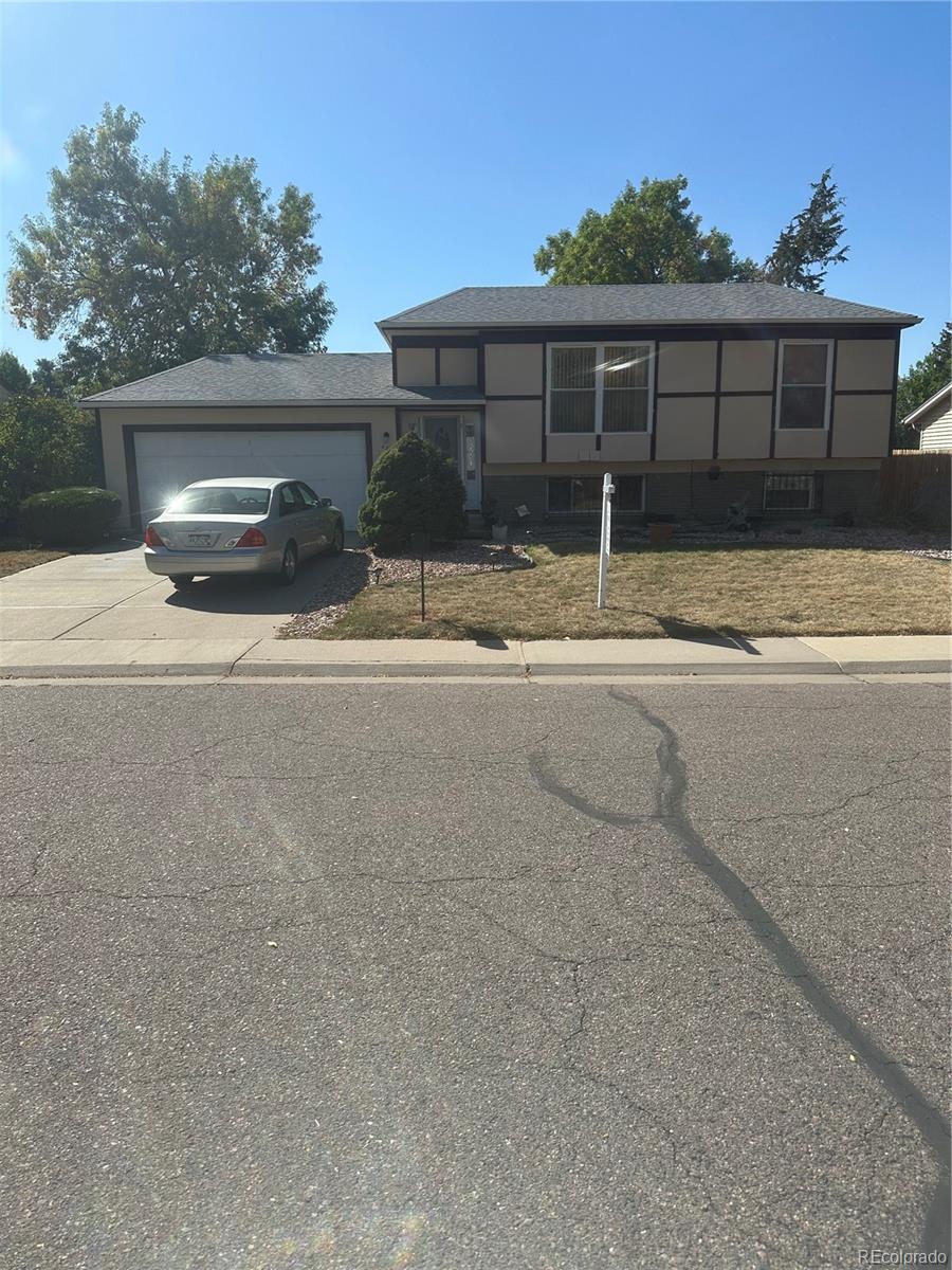 Lima Cir, Aurora, CO 80012