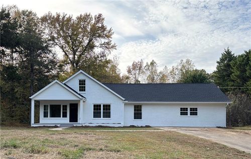 10064 Cherry Grove Rd, Reidsville, NC, 27320-0238 | Card Image