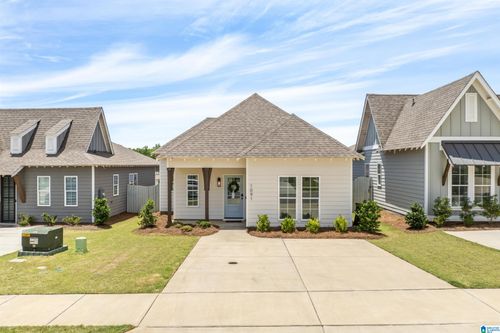 1091 Woodland Cir, OPELIKA, AL, 36801-2659 | Card Image