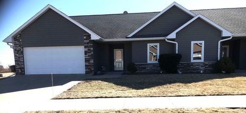302 Coneflower Ct, Monroe, IA, 50170-2300 | Card Image