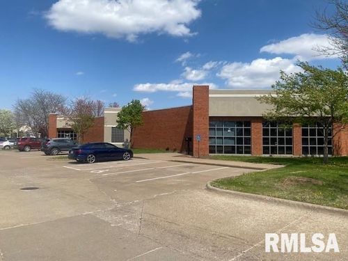 3-1820 E 54th St, Davenport, IA, 52807-2797 | Card Image