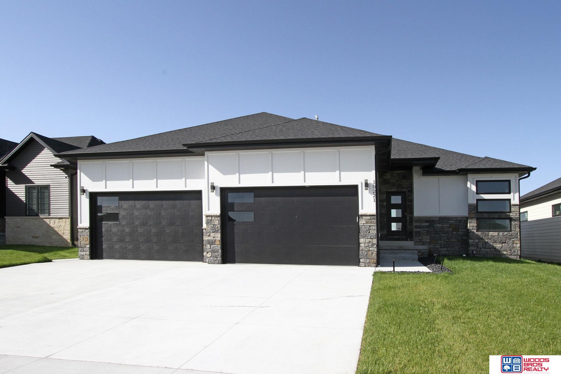 77th St, Lincoln, NE 68516