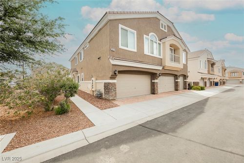 unit-3-3312 Speckle Summer Pl, North Las Vegas, NV, 89084-3316 | Card Image