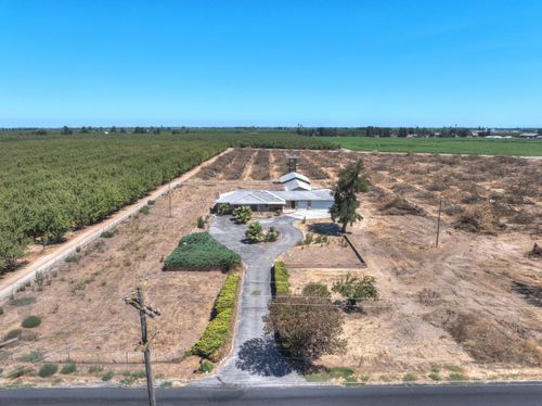 5655 Woodland Avenue, Modesto, CA, 95358 | Card Image