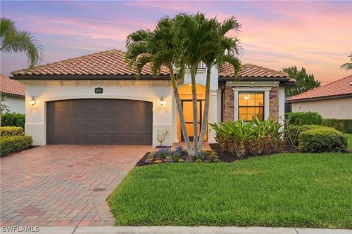 28614 Newtown Ct, BONITA SPRINGS, FL, 34135-8691 | Card Image