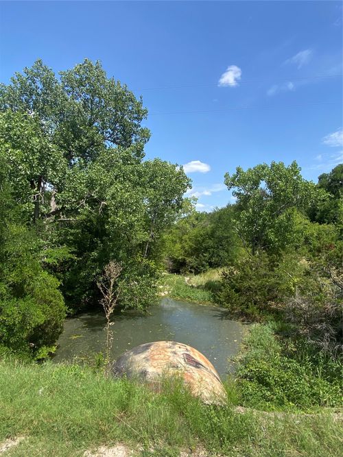 2905 Frontier Trl, Granbury, TX, 76048-7789 | Card Image