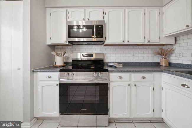 10602 Budsman Ter, Townhouse with 3 bedrooms, 4 bathrooms and null parking in DAMASCUS MD | Image 11