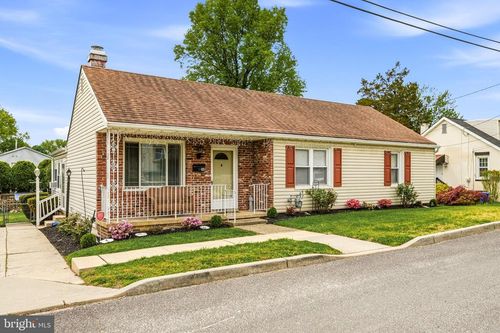 30 Prospect Ave, Blackwood, NJ, 08012-3030 | Card Image
