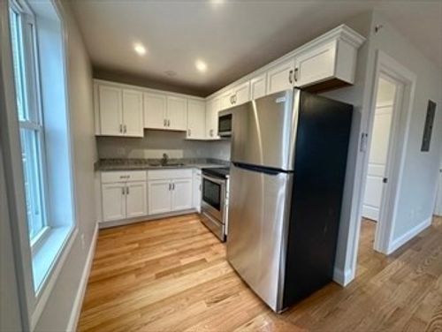 3-415 Danforth St, Taunton, MA, 02780-1668 | Card Image