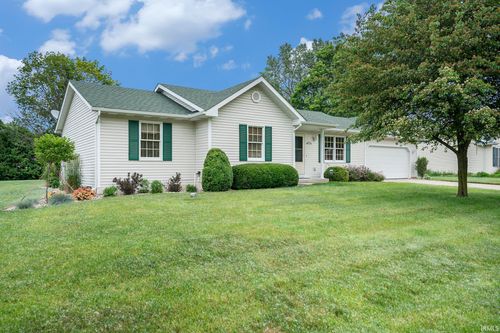 20895 Rivers Edge Dr, Goshen, IN, 46528-7179 | Card Image