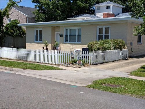 405 25th St, Virginia Beach, VA, 23451-3228 | Card Image