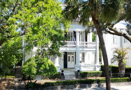 e-180 Broad St, Charleston, SC, 29401-2456 | Card Image