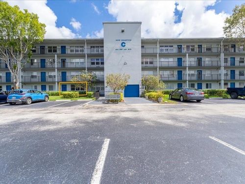 108c-301 Sw 135th Ave, Pembroke Pines, FL, 33027-2033 | Card Image