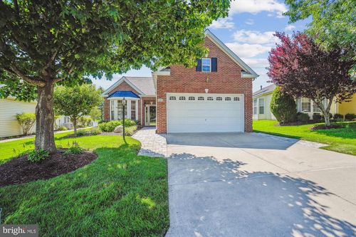 16916 Four Seasons Dr, DUMFRIES, VA, 22025-3620 | Card Image