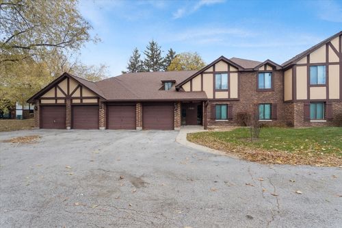 apt-a-1601 Thames Ct, Wheaton, IL, 60189-8334 | Card Image