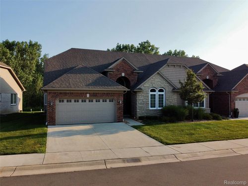 5188 Hawkseye Trce, Warren, MI, 48092-6328 | Card Image