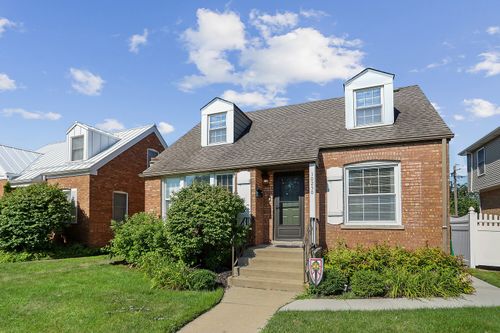 10250 S Turner Ave, Evergreen Park, IL, 60805-3764 | Card Image
