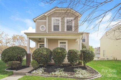 19054 Long Pond Ln, Cornelius, NC, 28031-8221 | Card Image