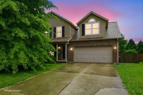 207 Abbeywood Dr, Winchester, KY, 40391-2936 | Card Image