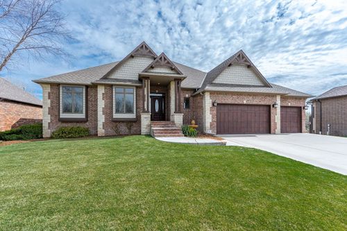 532 N Belle Terre Cir, Wichita, KS, 67230-1622 | Card Image