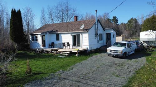 2873 Valley Rd, River Philip, NS, B0M1V0 | Card Image