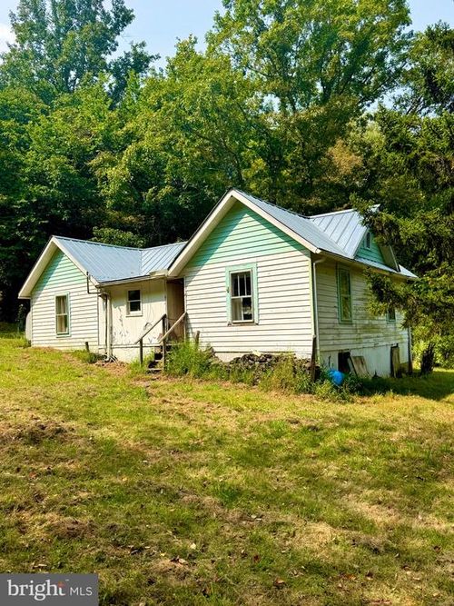 378 Indian Trl, SENECA ROCKS, WV, 26884 | Card Image