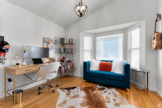 Upstairs bedroom | Image 11