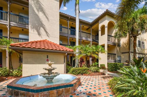 apt-126-2400 Feather Sound Dr, CLEARWATER, FL, 33762-3088 | Card Image