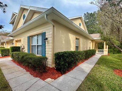 9067 Iron Oak Avenue, House other with 2 bedrooms, 2 bathrooms and null parking in Tampa FL | Image 2