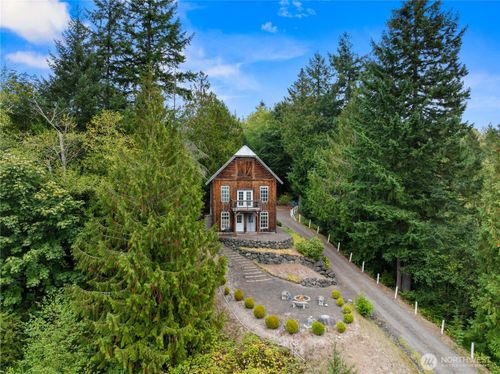 27272 Big Valley Rd Ne, Poulsbo, WA, 98370-9103 | Card Image